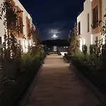 Przystan Dolina Kaszmiru Apartman *