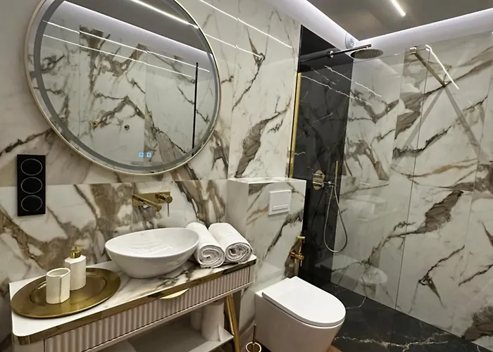 Przystan Dolina Kaszmiru * Nadole (Pomerania)